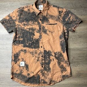 LIRA Clothing Men’s Brown Black Button Down Collared Shirt, size medium